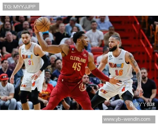 热火第四节防守强势对手命中率仅41176人紧随其后位列第二 热火第四节防守强势对手命中率仅41176人紧随其后位列第二