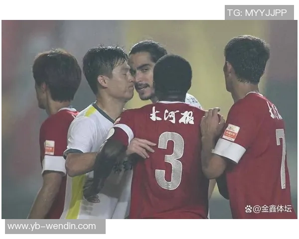 半场战报兰克尔泽补射得分青岛海牛暂时领先武汉三镇亚泰降级危机加剧 半场战报兰克尔泽补射得分青岛海牛暂时领先武汉三镇亚泰降级危机加剧